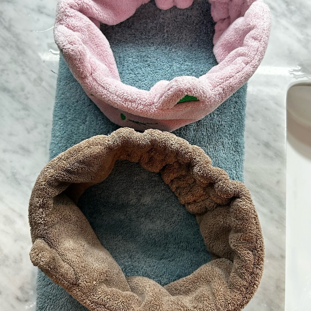 Cute Pink and Brown Elastic Cat Ear Headbands. Wear when washing off makeup - Picture 4 of 5